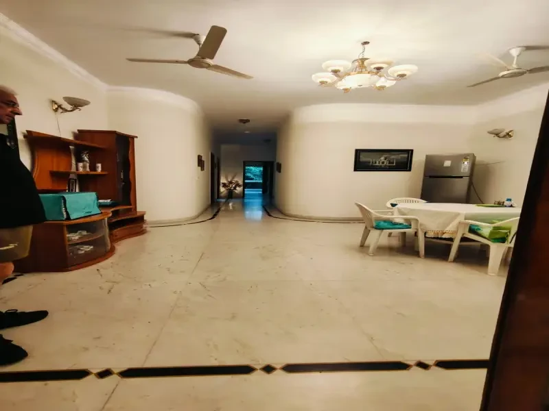Living Room — 4 Bedroom Residential House for Sale in Todermal Road Area, New Delhi