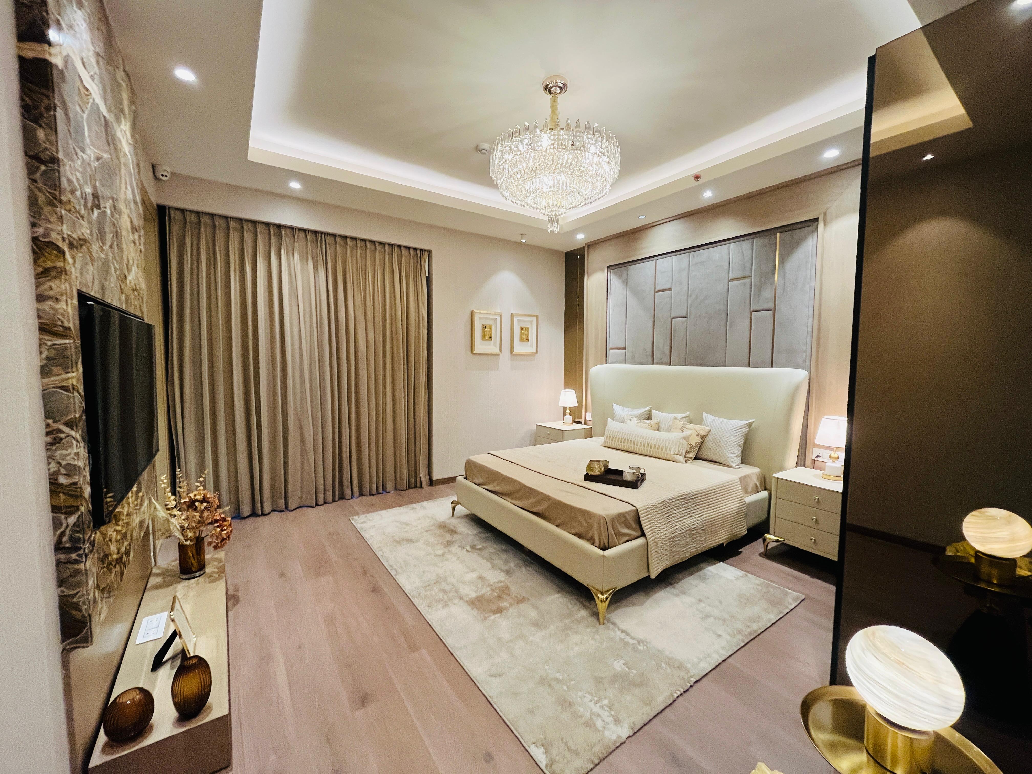 Property Image — 4 BHK Flat for Sale in Golf Course Road, Gurugram