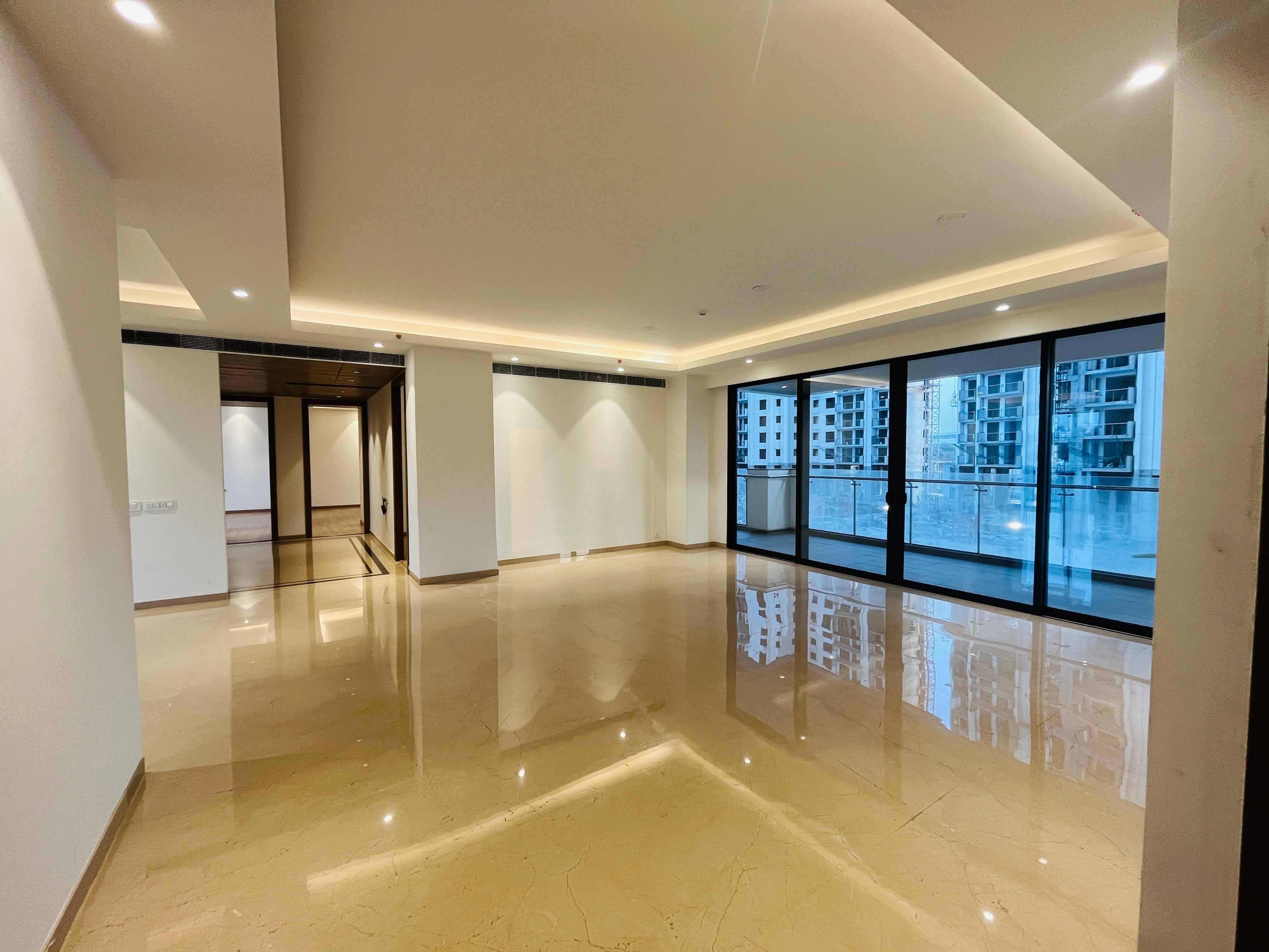 Property Image — 5 BHK Flat for Sale in Sector 53, Gurugram