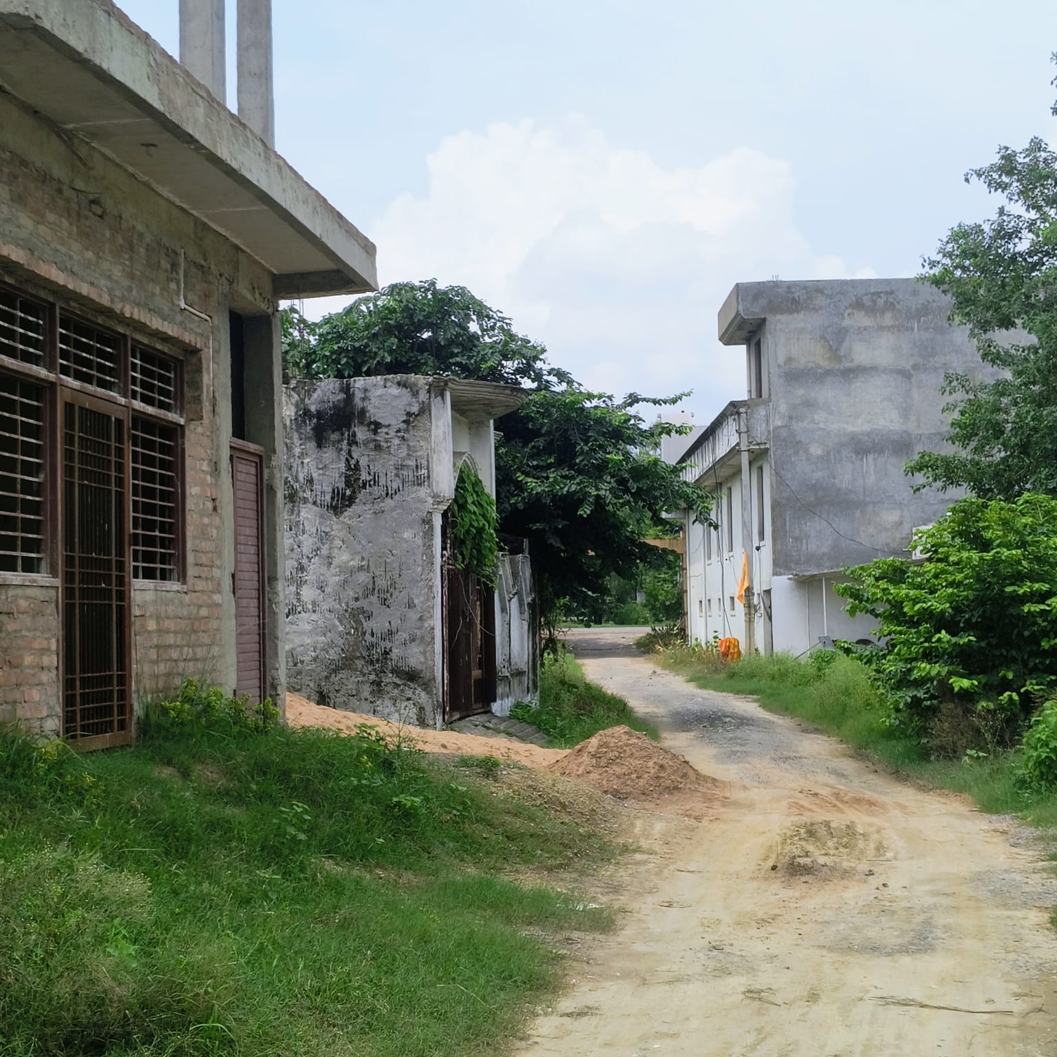 Property Image — Plot for Sale in Mohan Road, Shivari