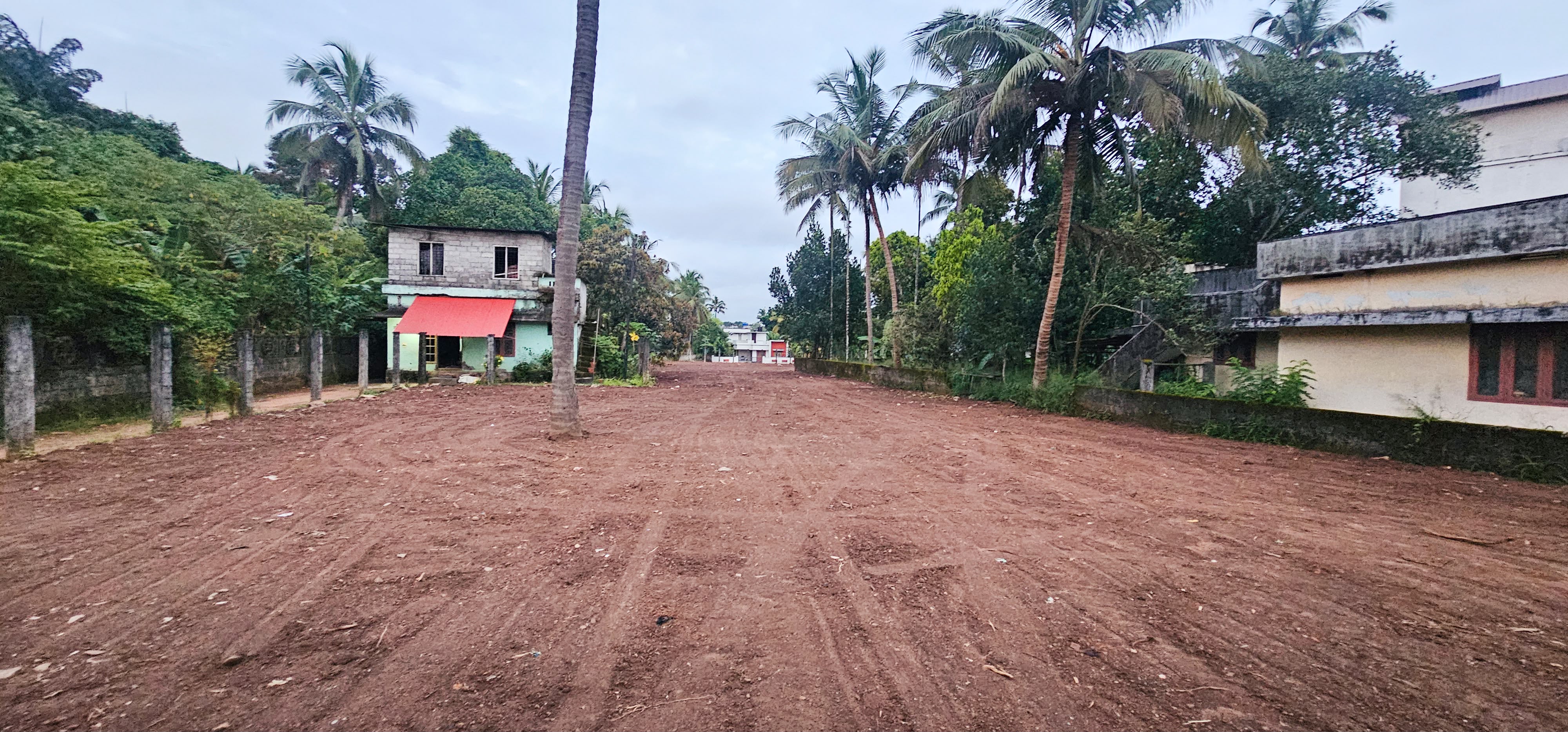 Property Image — Commercial Plot for Sale in Mundur, Thrissur - Kunnamkulam Rd