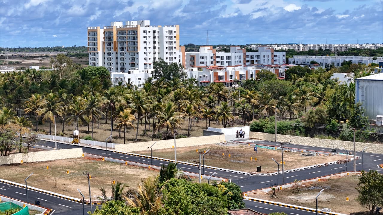 Property Image — Plot for Sale in Kelambakkam, Tamil Nadu