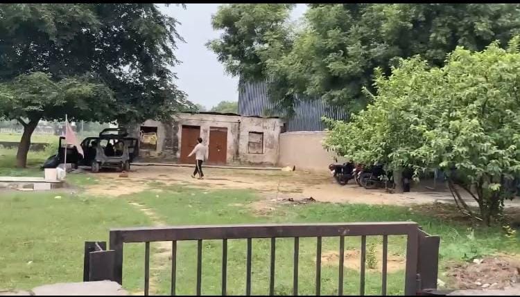 Property Image — Farm House for Rent in Dabra Main Road, Greater Noida