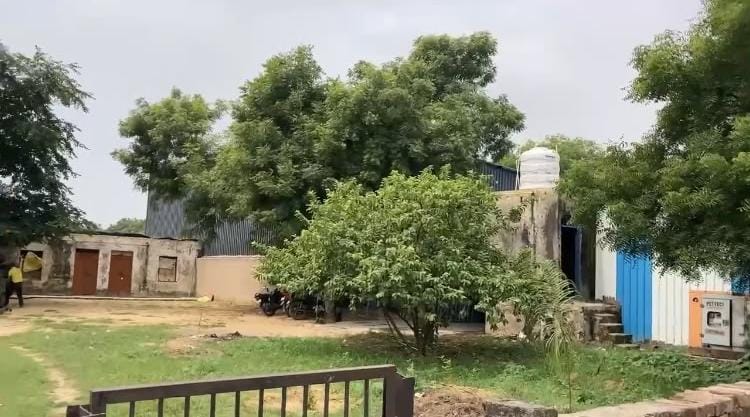 Property Image — Farm House for Rent in Dabra Main Road, Greater Noida