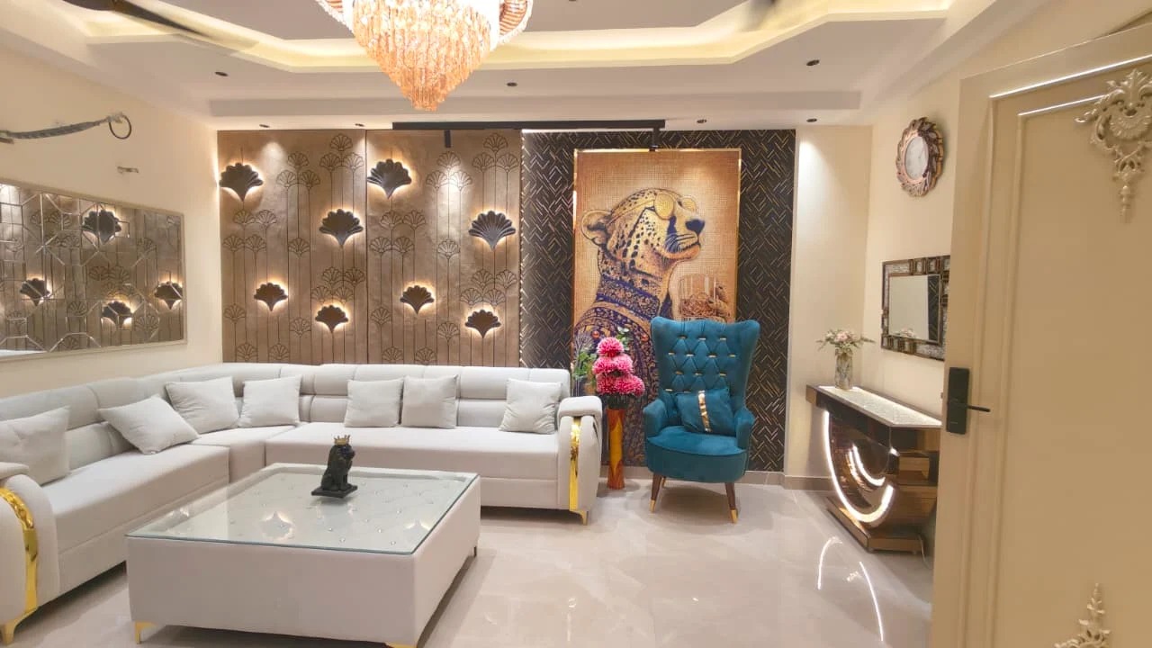 4 BHK Flat / Apartment for Sale in Raju Parak Extension, Delhi